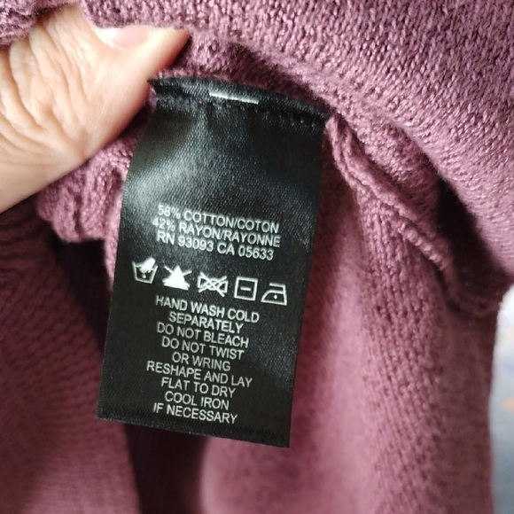 Zozo Burgundy Knit Top - Picture 4 of 8